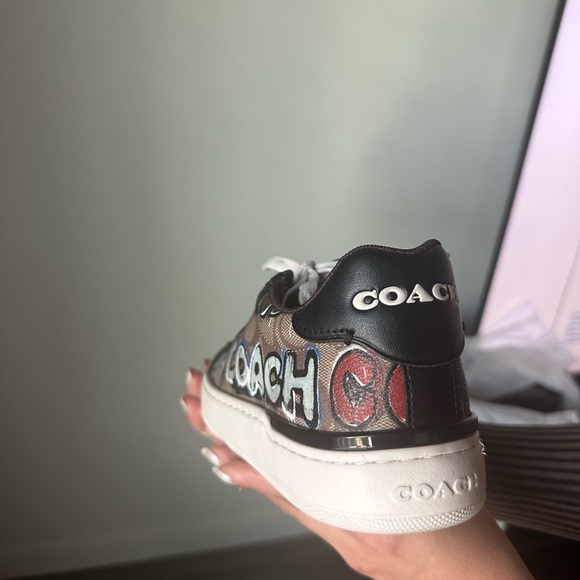 Coach X Mint + Serf Clip Low Top Sneaker In Signature Canvas size 6.5 women - Picture 10 of 16